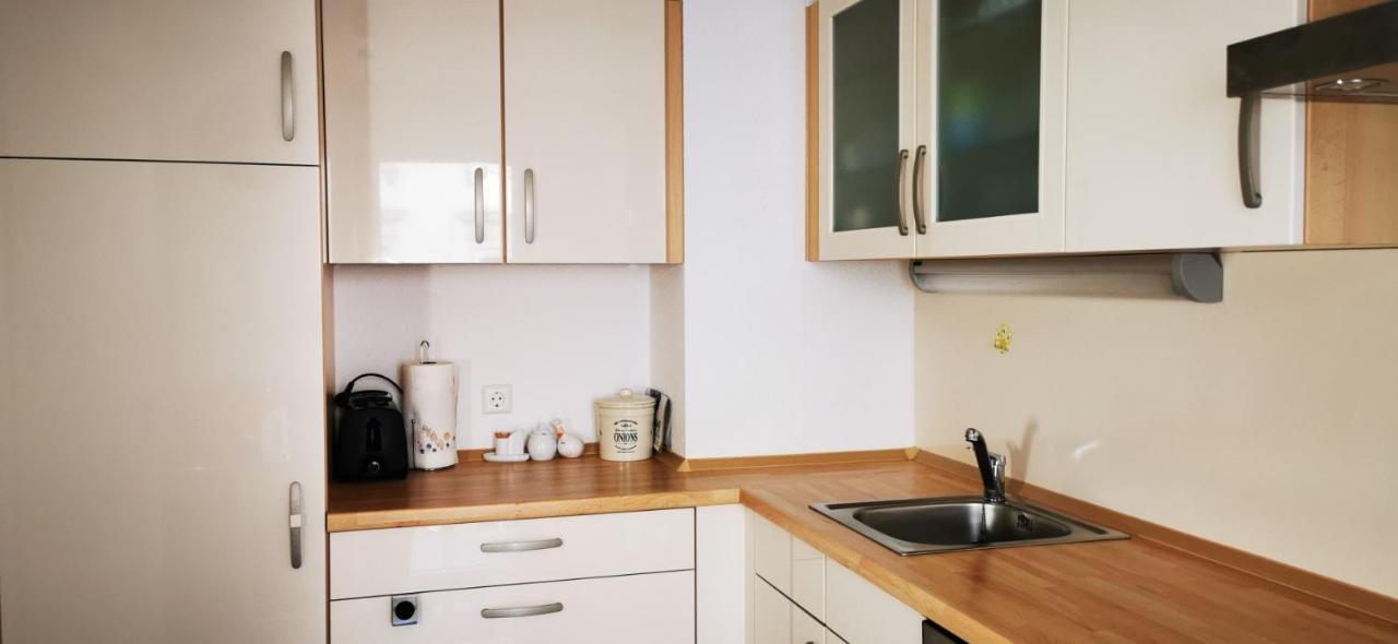 Tolle, Gemutliche, Voll Moblierte 3 Zimmer Wohnung. バーデン＝バーデン エクステリア 写真