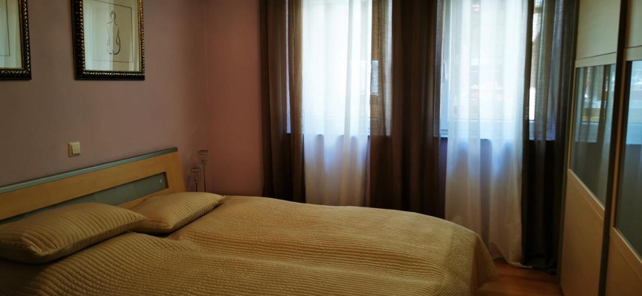 Tolle, Gemutliche, Voll Moblierte 3 Zimmer Wohnung. バーデン＝バーデン エクステリア 写真